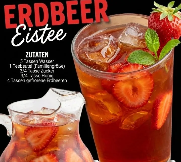 Delizioso Erdbeer Eistee in einem Glas, ideal für heiße Sommertage.