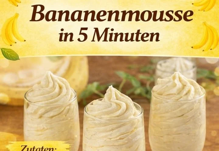 Bananenmousse für Kinder in einer Schüssel serviert