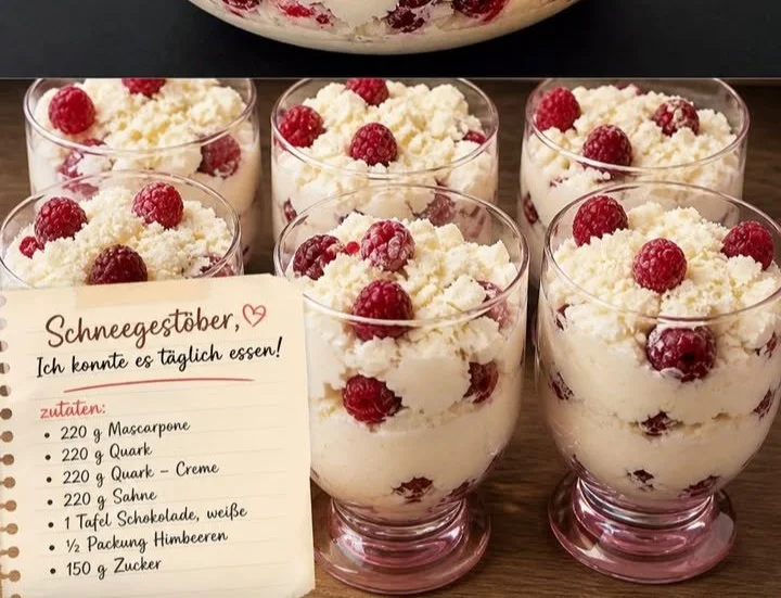 Leckeres Schneegestöber Dessert auf einem Teller serviert.