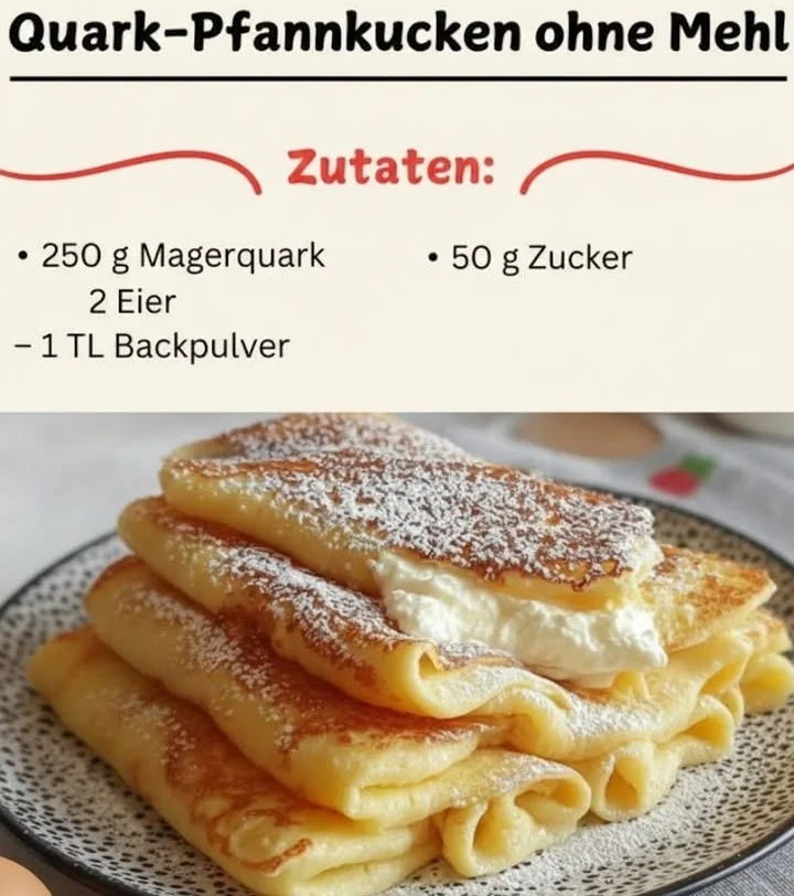 Leckere Quark-Pfannkuchen ohne Mehl auf einem Teller serviert.