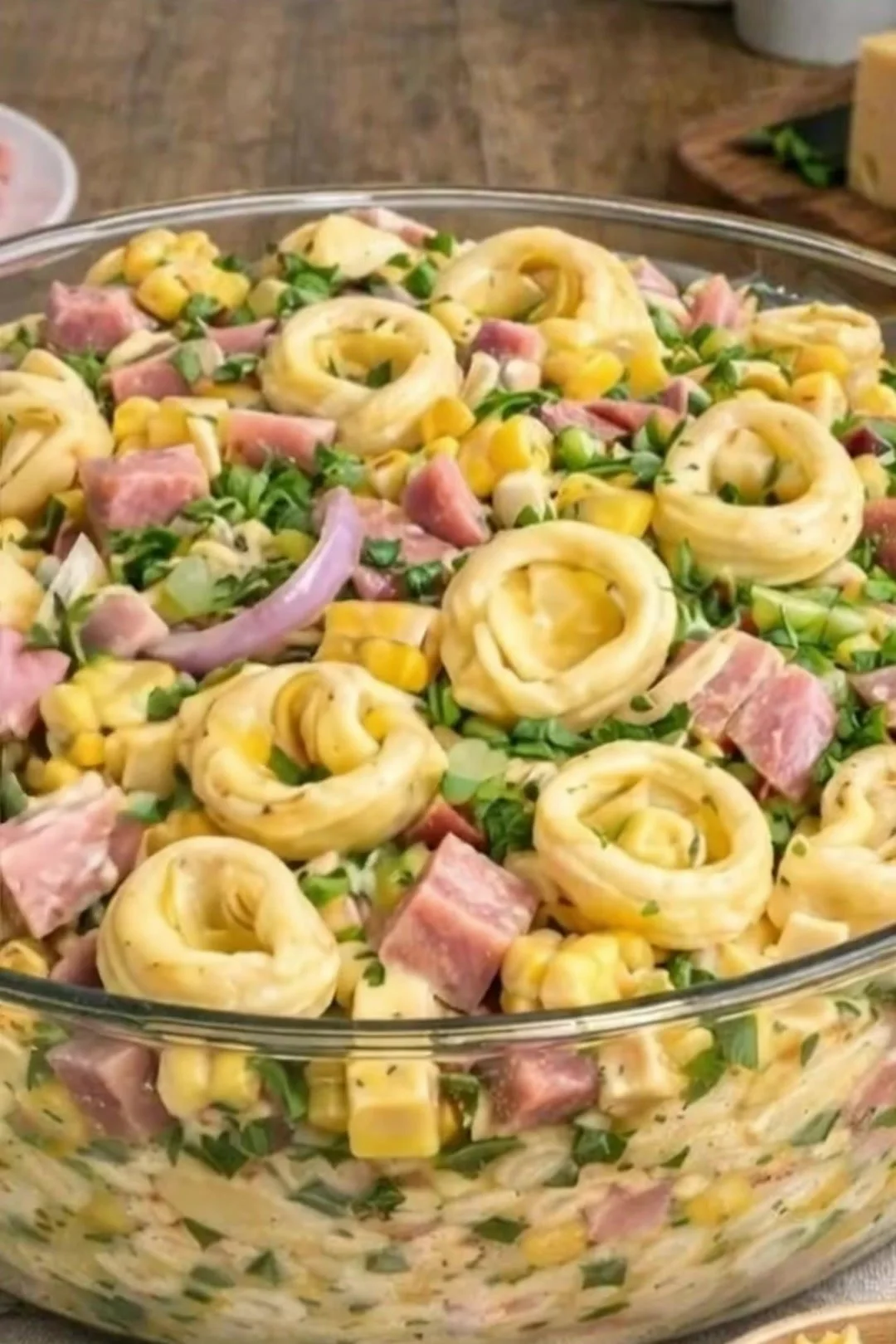 Der beste Tortellinisalat im Universum mit frischen Zutaten