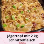 Jägerschmaus mit Schnitzelfleisch auf einem Teller angerichtet