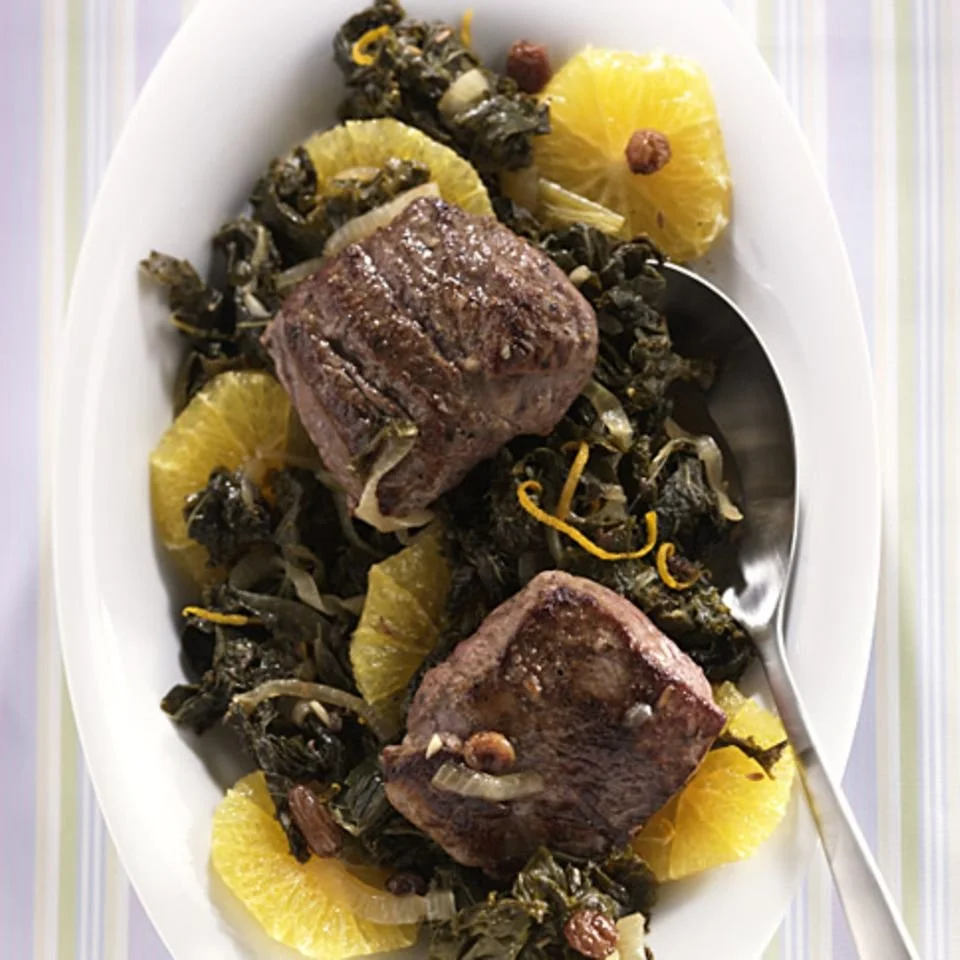 Gesundes Rezept für Kale mit Orangen, voller Vitamine und Geschmack
