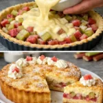 Rhabarberkuchen mit Schmandguss auf einem Teller serviert