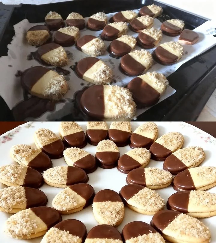 Frische Kekse vom Blech auf einem Backblech serviert
