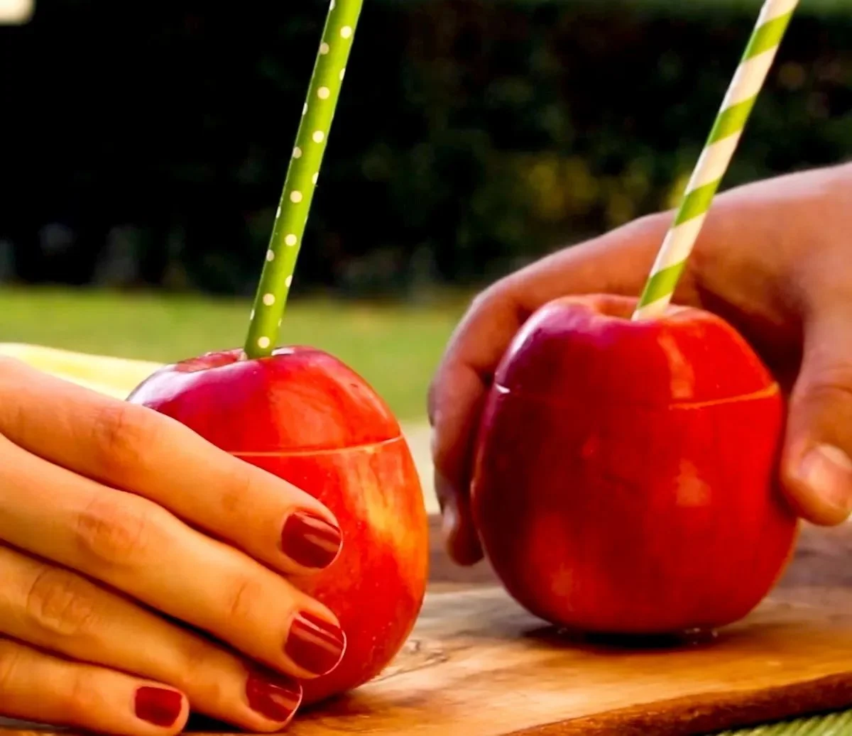 Big Apple Cocktail mit frischen Zutaten in einem eleganten Glas