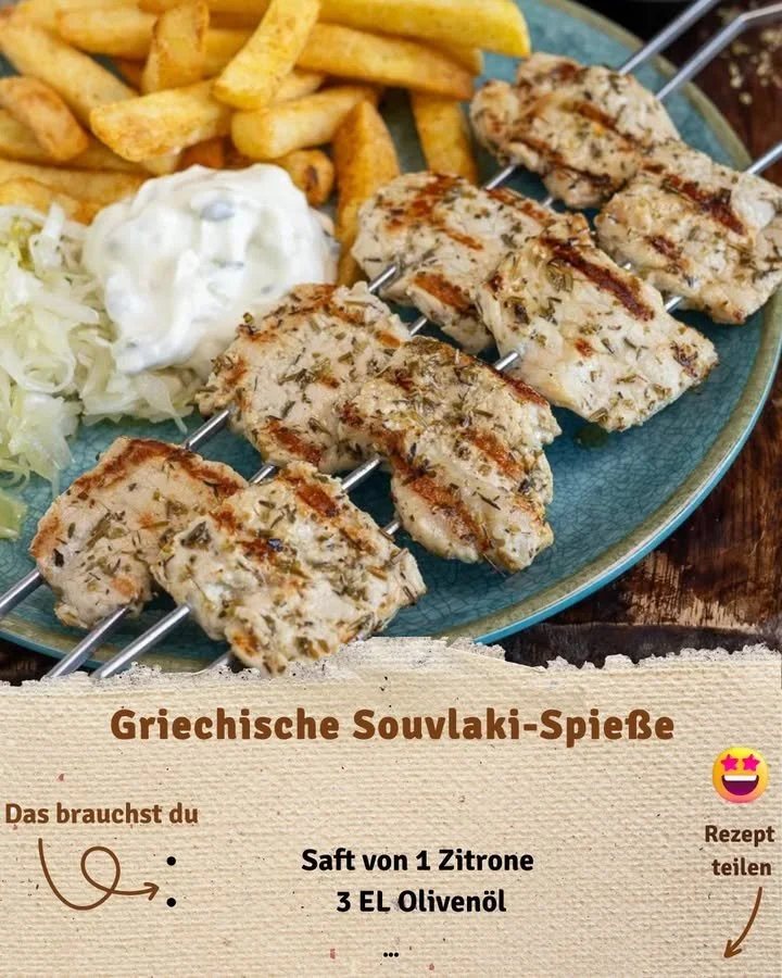 Leckere griechische Souvlaki-Spieße auf dem Grill zubereitet
