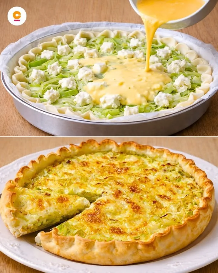 Lauch- und Brie-Quiche frisch aus dem Ofen, serviert auf einem Teller.