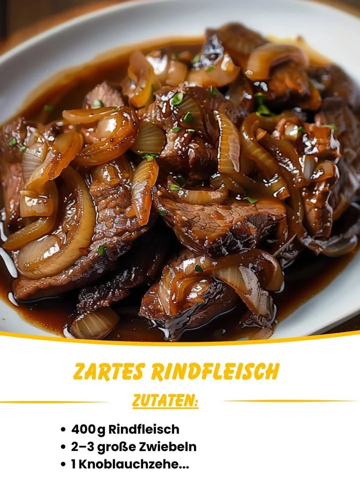 Zartes Rindfleisch in aromatischer Balsamico-Zwiebel-Sauce serviert.