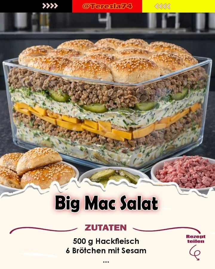 Ein frischer Big Mac Salat mit Gemüse und Dressing auf einem Holzbrett.